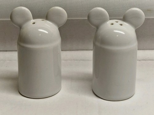 Salt pepper shaker gourmet - shaker,