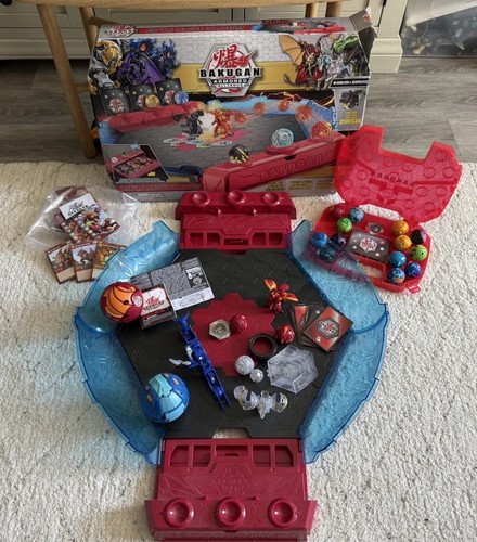 Bakugan battle league coliseum - battle,