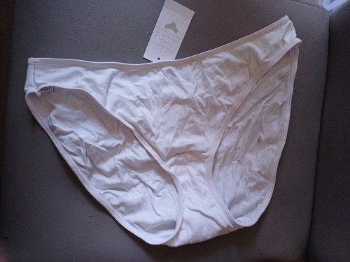 Ladies soft white - high, leg