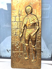VINTAGE LOMBARD 3D EFFECT EMBOSSED BRASS WALL PLAQUE MEDIEVAL KNIGHT