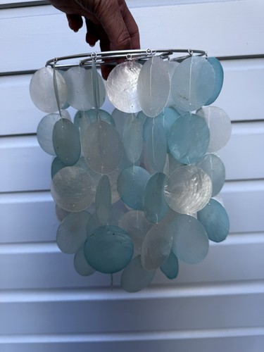 Pale blue light turquoise - light,
