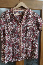 Ellie Louise Blouse Brown Multi Size 14 Buyst 42" V Neck Short Sleeves