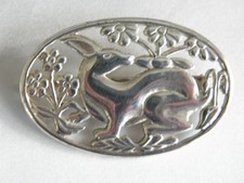 BEAUTIFUL OVAL HARE / RABBIT