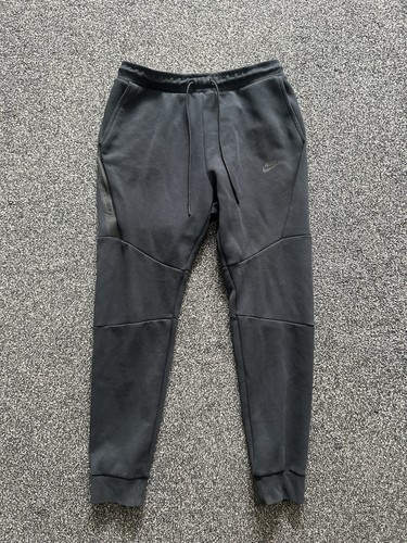Black nike tech old season - nike,