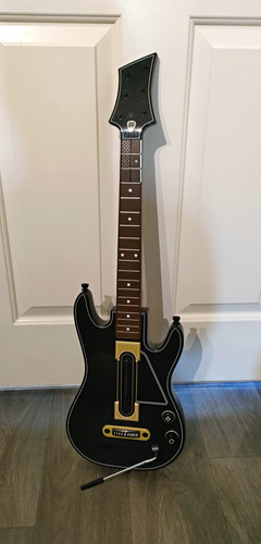 Guitar hero wireless - guitar,