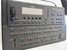 Roland RA800 Synthesizer
