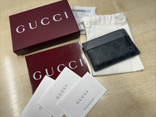GUCCI Grey Trim GG Card Case -