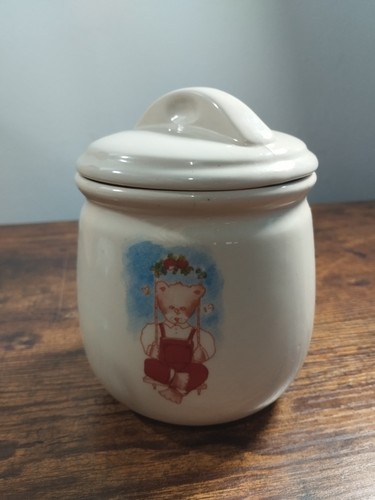 Vintage three bear pottery - three,