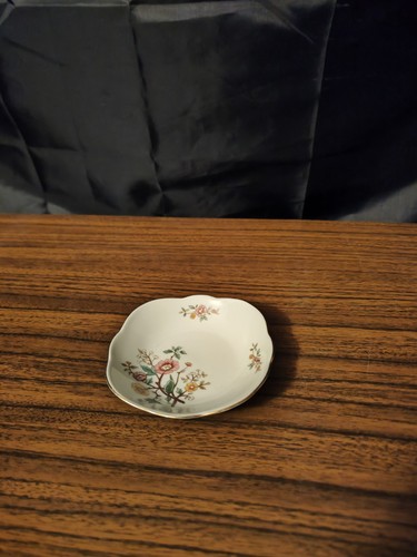 Cmielow wild rose dish - wild,