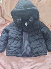 Boys Hugo Boss Puffer Jacket. Age 4. Black. Genuine