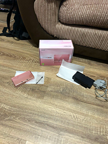 Nintendo 3ds pink - pal, handheld