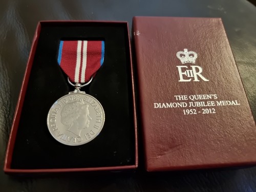 Genuine issue queen diamond - genuine, queen's