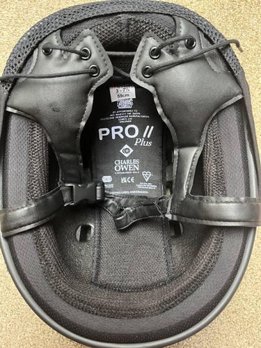 Charles owen pro plus black - ii,