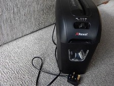 Rexel Prostyle + 5 5 Sheet Manual Cross Cut Shredder for Home or Office