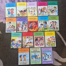 17 x Topsy And Tim’s School
