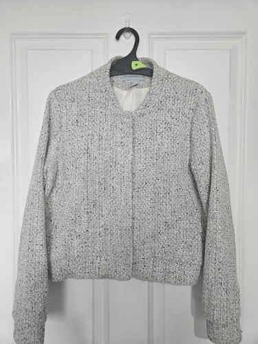 Grey monochrome boucle - monochrome,