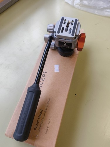 Concept tripod fluid head - tripod,