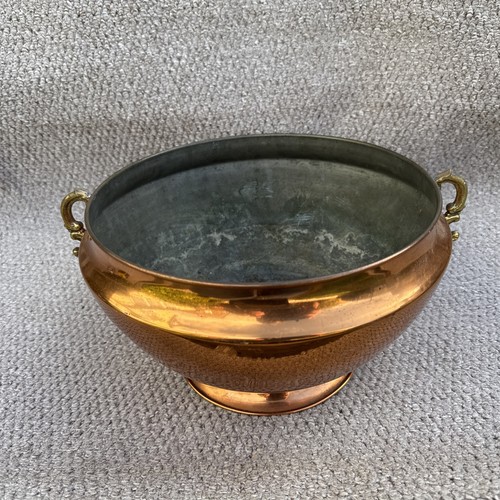Vintage copper flower planter - copper,