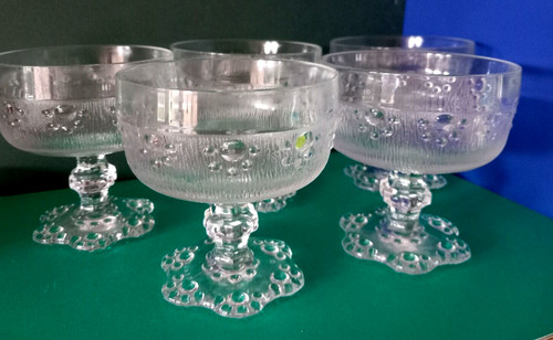 Serving dessert dishes - serving, 5