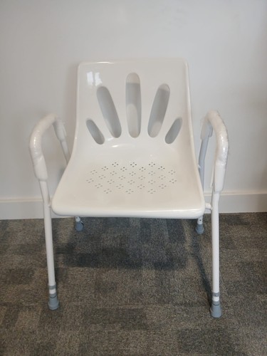 Height adjustable shower chair - shower,