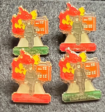 BRAVE MEN WALK AWAY BOMB DISPOSAL (FELIX) RAF IRELAND PIN BADGE.             655