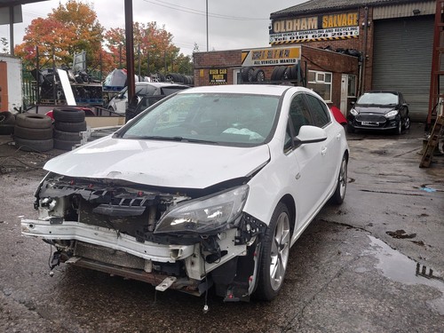 Vauxhall astra 2009 2012 - vauxhall,