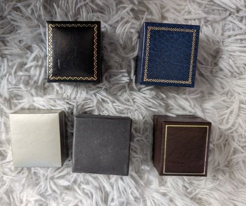 Vintage jewellery boxes job - jewellery,