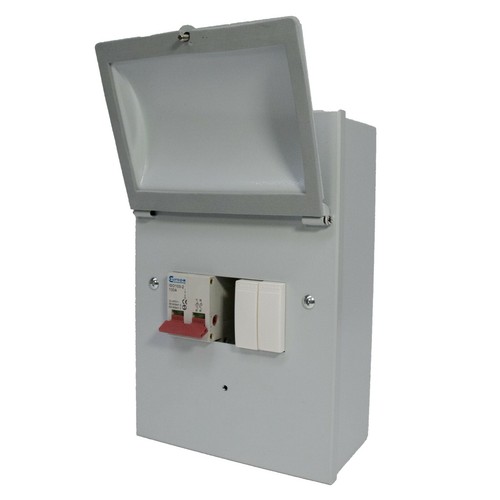 Metal clad 3way garage fuse - clad,