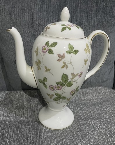 Wedgwood wild strawberry - wild,