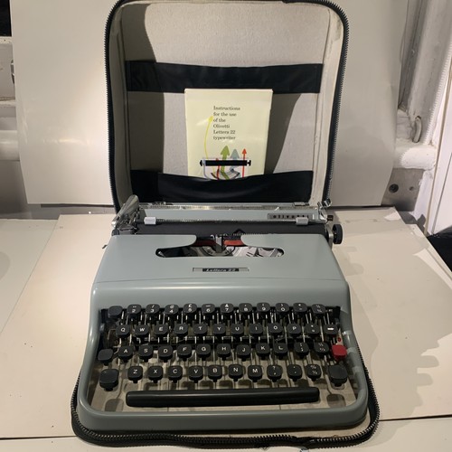 Vintage olivetti lettera - vintage, 22