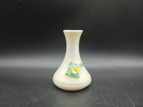 Small belleek bud - belleek,