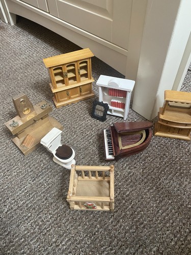 Vintage wooden dollhouse - wooden,
