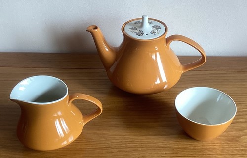 Vintage poole pottery - poole,