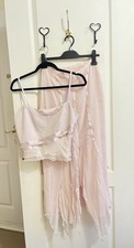 Presen de Luxe Two Piece Set