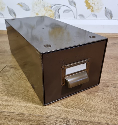 Vintage retro single metal - vintage,