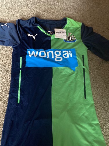Newcastle united 3rd - 3rd, kit