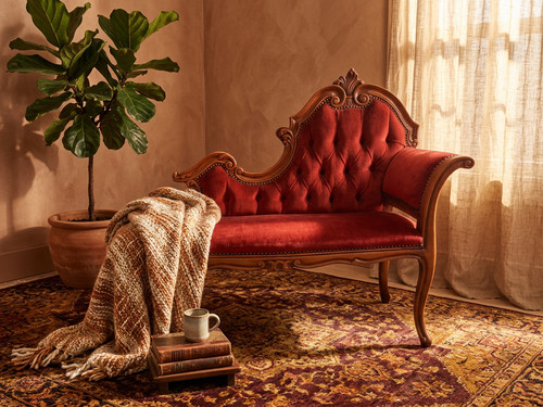 Vintage small childs - small, chaise