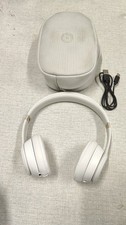 Beats by Dr. Dre Solo 4