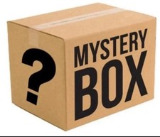 DESIGNER & HYPE Sneaker Mystery Box