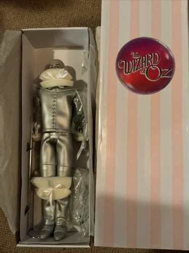 Wizard tonner doll tin - wizard, tonner,