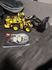 LEGO TECHNIC: Volvo L350f
