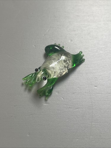 Small glass frog hand made - frog,