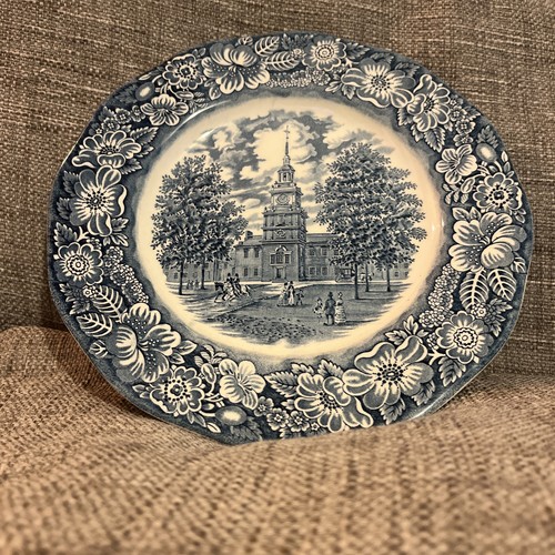 Blue and white plate colonial - and,