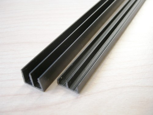 Vivarium glass track - , runners