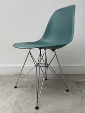GENUINE CHARLES EAMES DSR