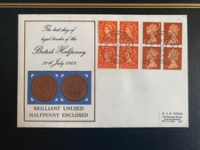 GB 1969 Last Day Definitive Issue Halfpenny Green Cover w/ SHS & Halfpenny encl.