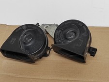 Double signal horn - double, with
