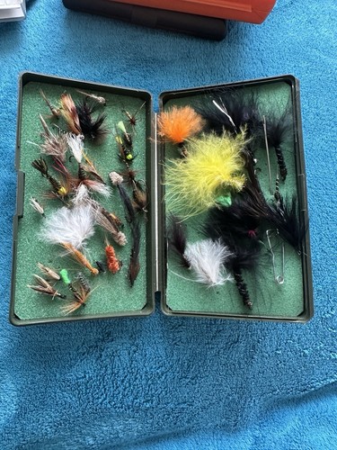Fly fishing box - , files
