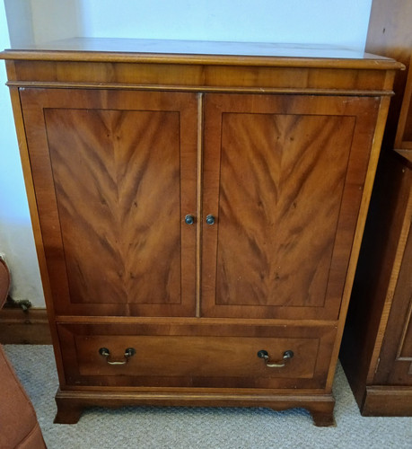 Bradley cabinet yew - cabinet,