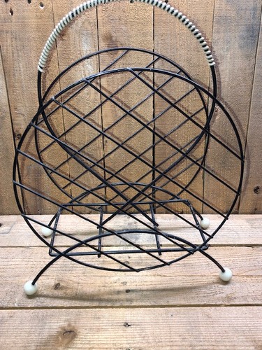Vintage magazine rack - magazine,